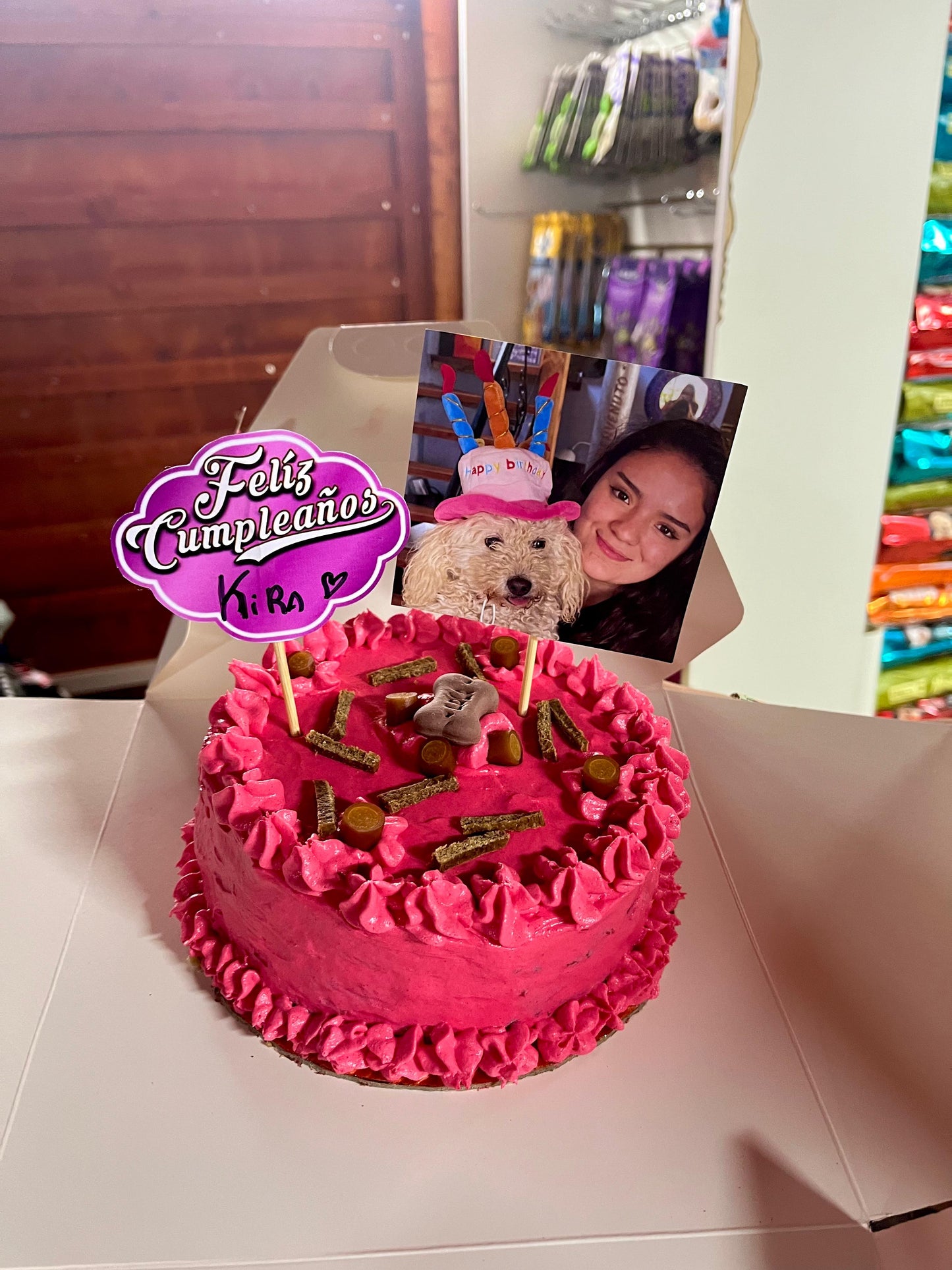 Tortas que Ladran Amor y Ronronean Sabor (Torta Mediana 900gr)🐶🐱